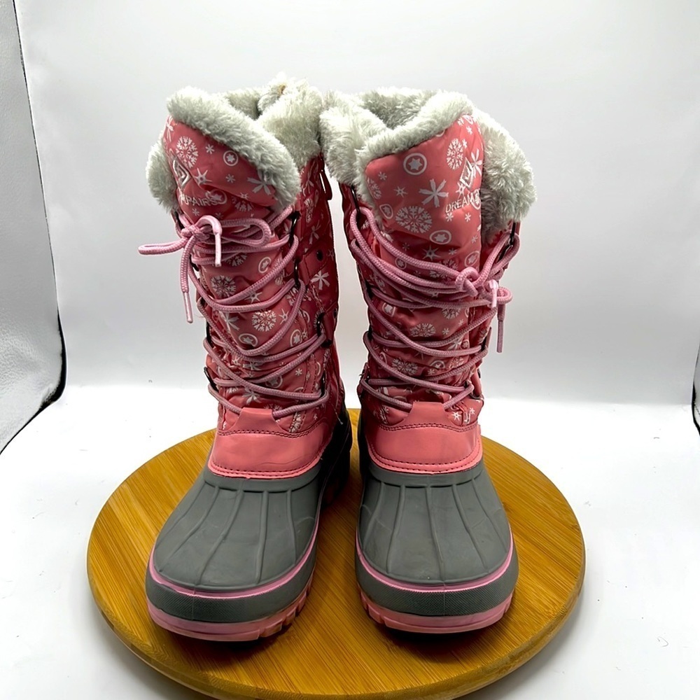 k River -1 pink boots for women size 5 in excellent condition.